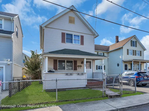 69 4th Street, Highlands, NJ 07732