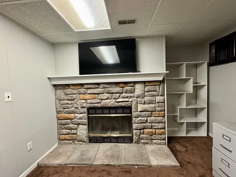 9526 Colegate Way — Photo 32