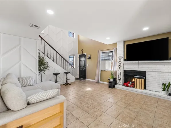 43743 Alain Ct, Lancaster, CA 93535