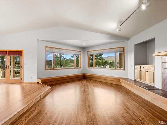 5th image of 2255 Gambrell Lane