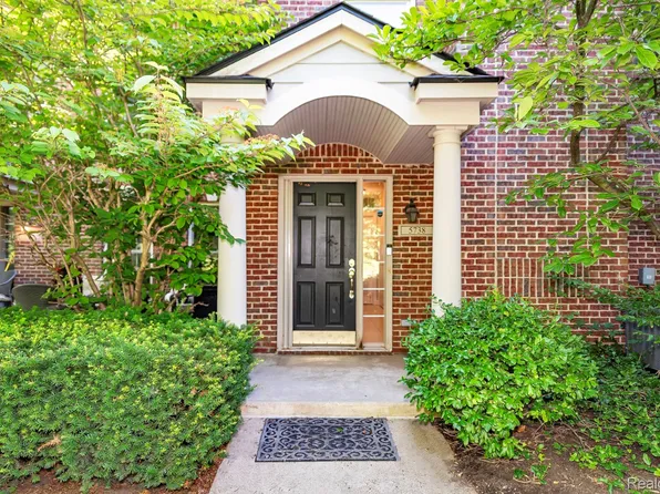 5738 Wellesley Ln, Ypsilanti, MI 48197