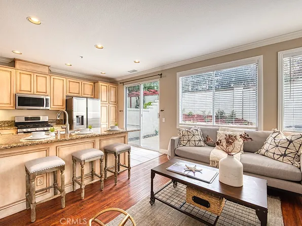 192 Seacountry Ln, Rancho Santa Margarita, CA 92688