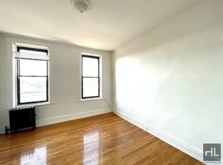 709 Henry St #3A, Brooklyn, NY 11231