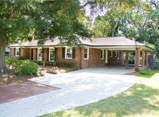 2613 Sharondale Dr NE, Atlanta, GA 30305