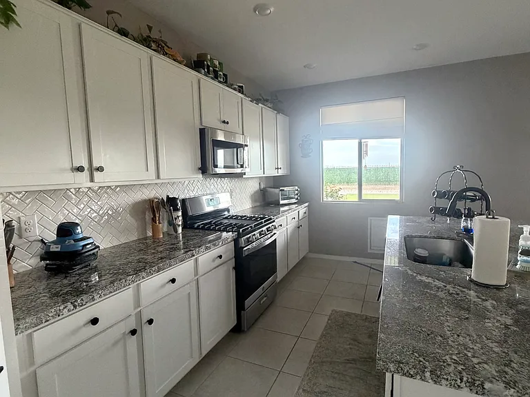 15893 W Hackamore Dr — Photo 13
