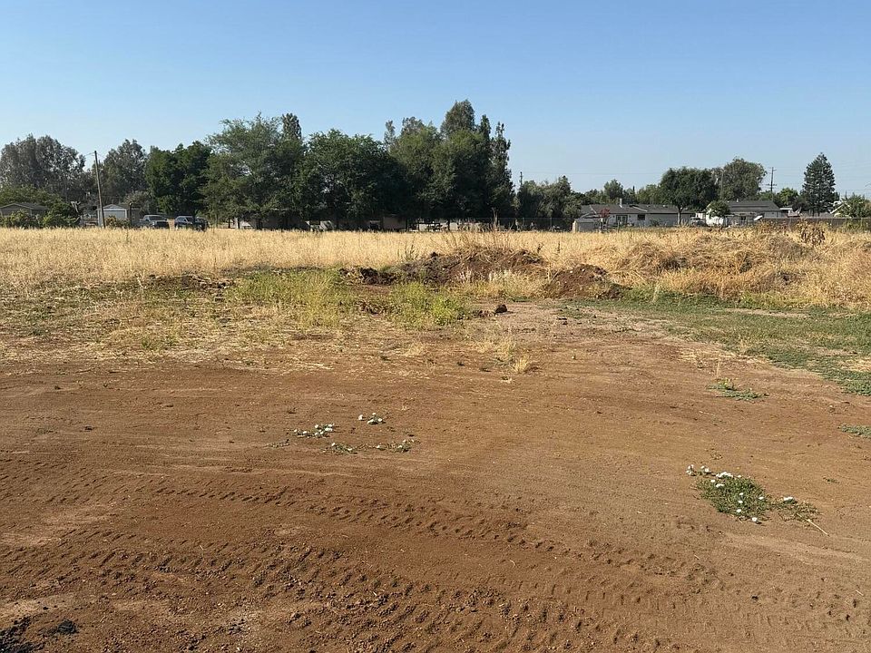 1st image of 23273 Avenue 178