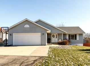 1936 5th Ave SW, Rochester, MN 55902
