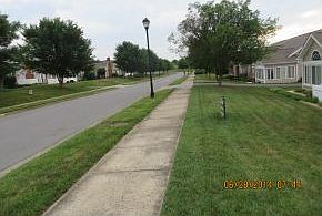 5th image of 208 Avonlea Pl #5-B