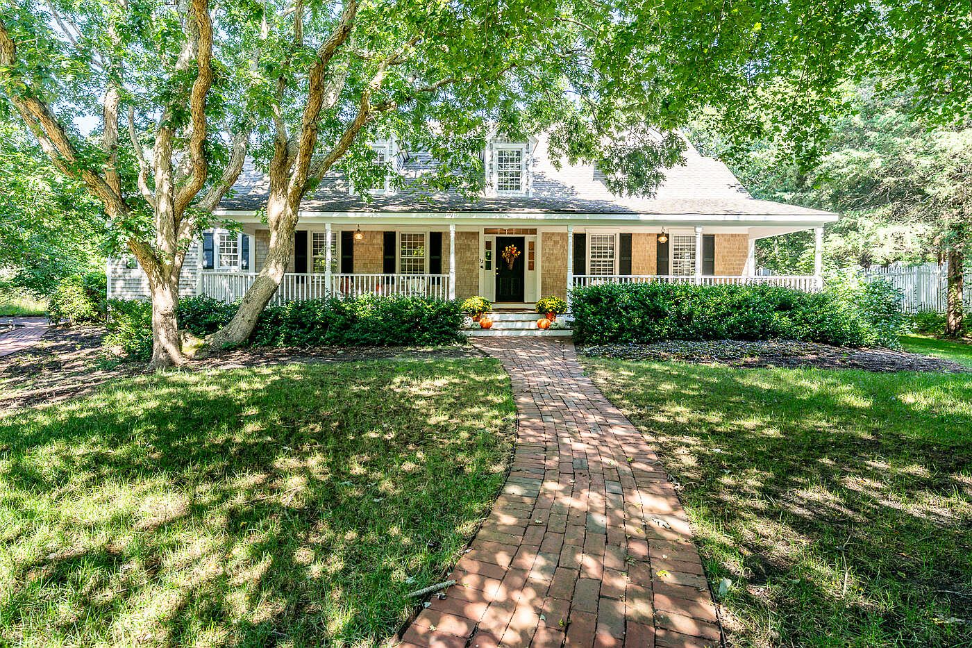 32 Oliver Drive, East Dennis, MA 02641 MLS 22303548 Zillow