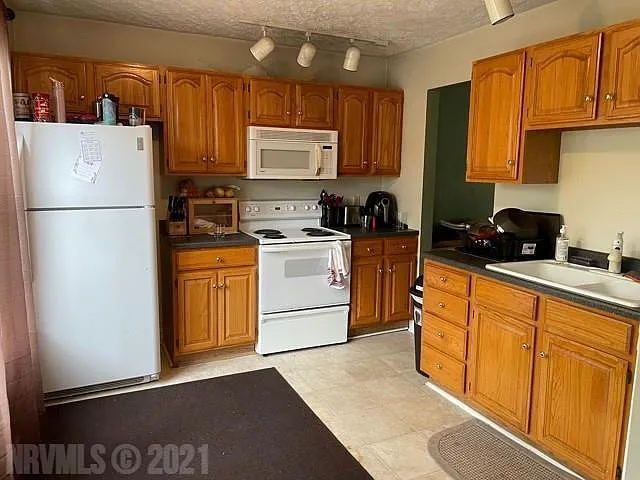 265 Bronze Leaf Dr NW — Photo 16