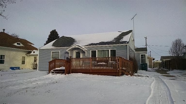 1st image of 409 NE 13th St