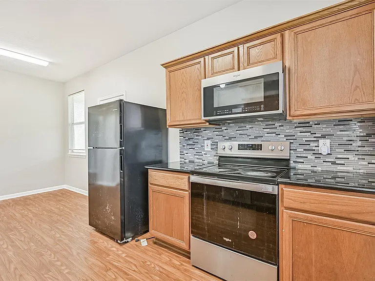4714 Montclair Hill Ln — Photo 15