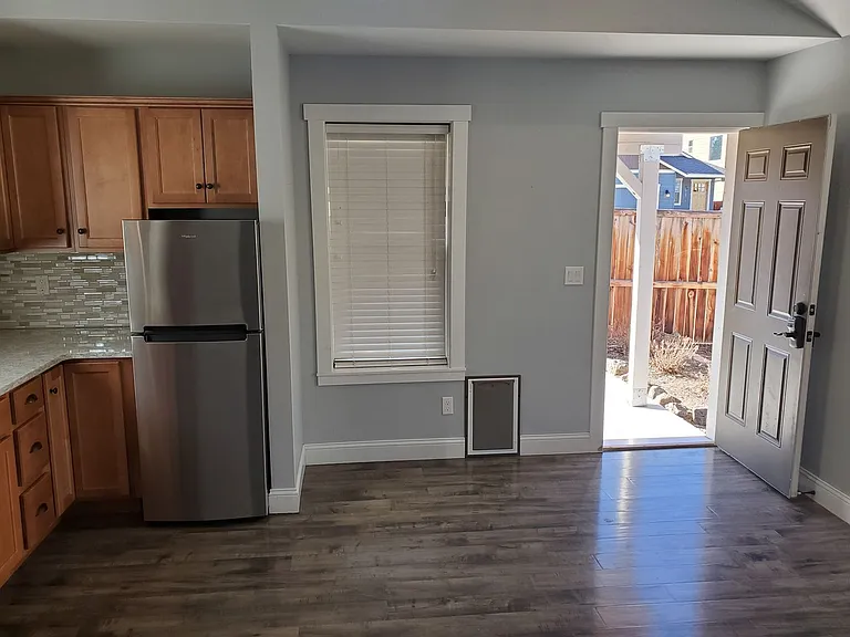 21187 SE Kayla Ct — Photo 4