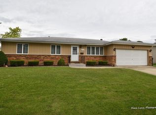 1771 Heather Dr, Aurora, IL 60506