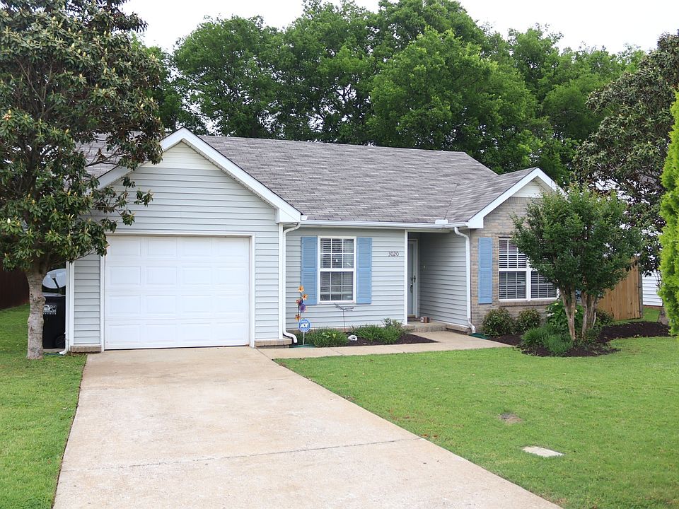 1st image of 3020 Roscommon Dr