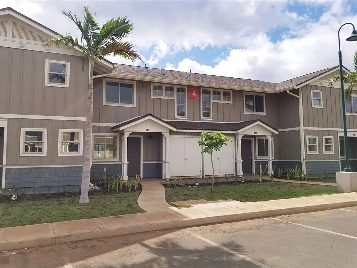 Building Photo - 292 Kahoma Village Loop