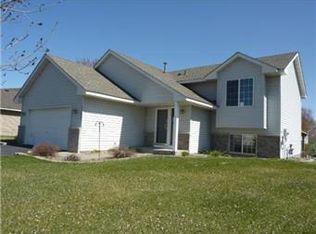 1150 Kilbirnie Rd, Big Lake, MN 55309