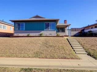 11508 S Van Ness Ave, Hawthorne, CA 90250