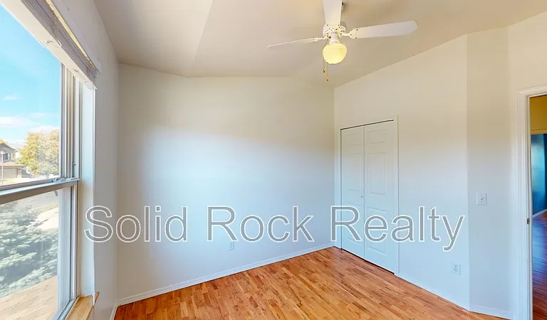 8315 Saint Helena Dr — Photo 17