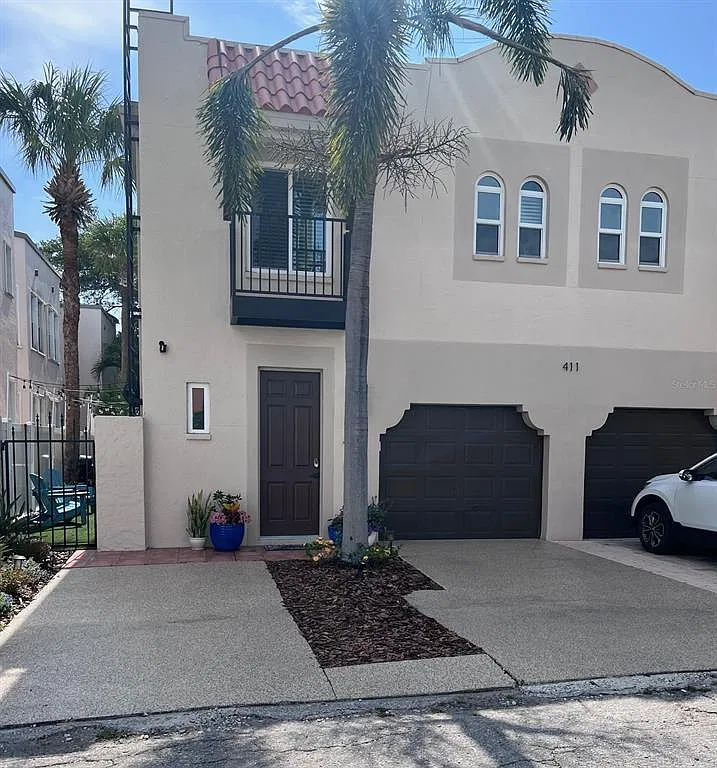 3 bed, 2.5 bath, 1546 sqft, $4,250 — Photo 2