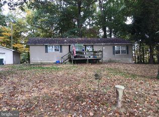 375 Peters Creek Rd, Peach Bottom, PA 17563