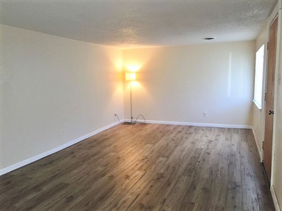 433 W 2nd St 1884, Capitan, NM 88316 Zillow