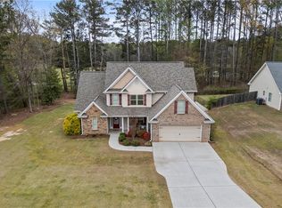 404 Copper Ridge Dr, Loganville, GA 30052