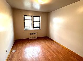 717 51st St #1F, Brooklyn, NY 11220
