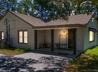 28870 S 196th Rd, Henryetta, OK 74437