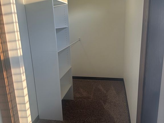 Master walkin Closet