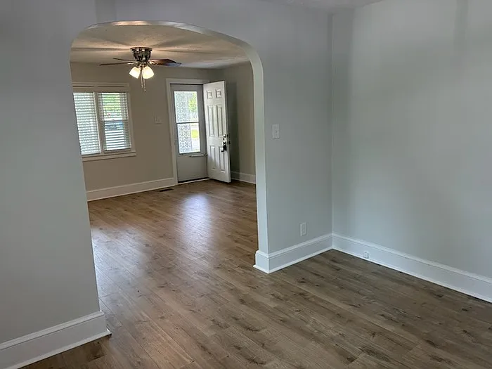 829 Amye St — Photo 5