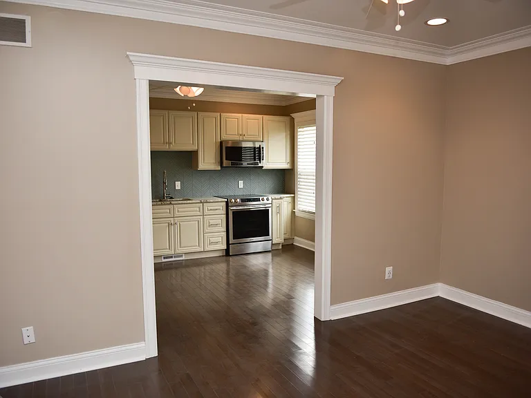 3714 Lincoln St #1 — Photo 7