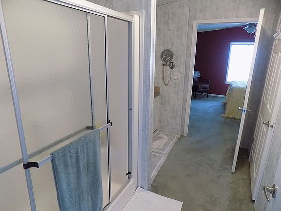 3rd image of 336 Belle Field Ave