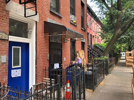 Rented by Rapid Realty Cobble Hill | media 77