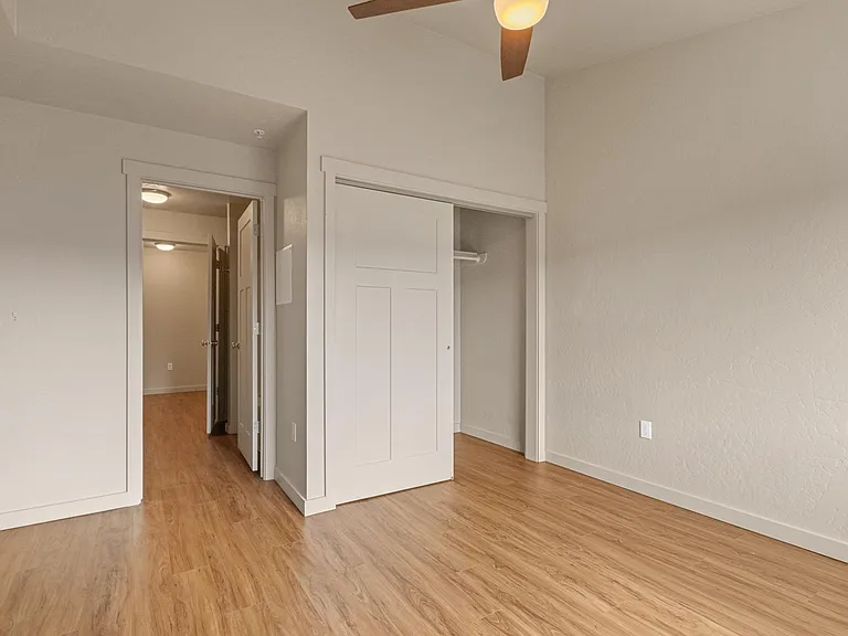 705 E 2nd Ave #301 — Photo 7