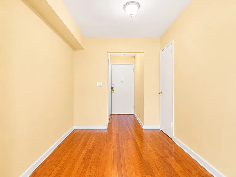 2160 Center Ave #5U — Photo 25