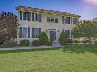 3990 Slusaric Rd, North Tonawanda, NY 14120