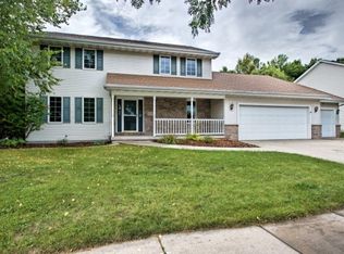 3725 S Kernan Ave, Appleton, WI 54915