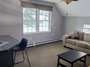 39 Bluff St #B, Riverside, RI 02915