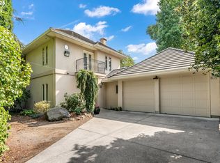 16532 SE Main St, Portland, OR 97233