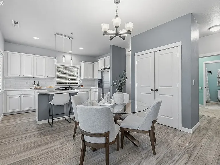 7704 SW Cresmoor Dr — Photo 11