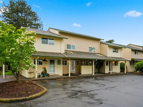 547 N Hayden Bay Dr, Portland, OR 97217