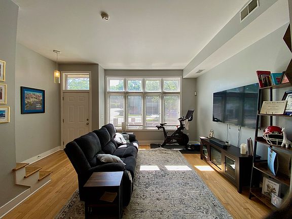5th image of 4455-57 & 4471 73 Rainbow Blvd