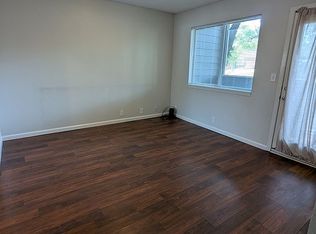 507 Colorado St Unit 6, Lawrence, KS 66044
