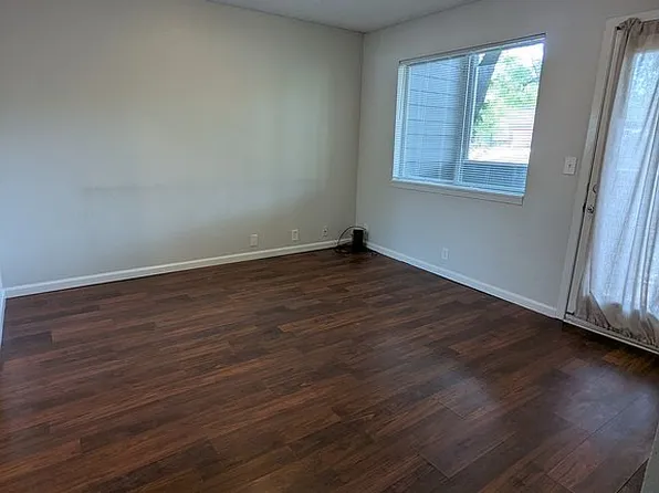507 Colorado St Unit 6, Lawrence, KS 66044