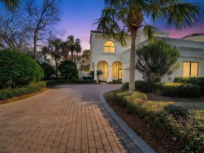 8060 Fountains Ln, Miramar Beach, FL, 32550