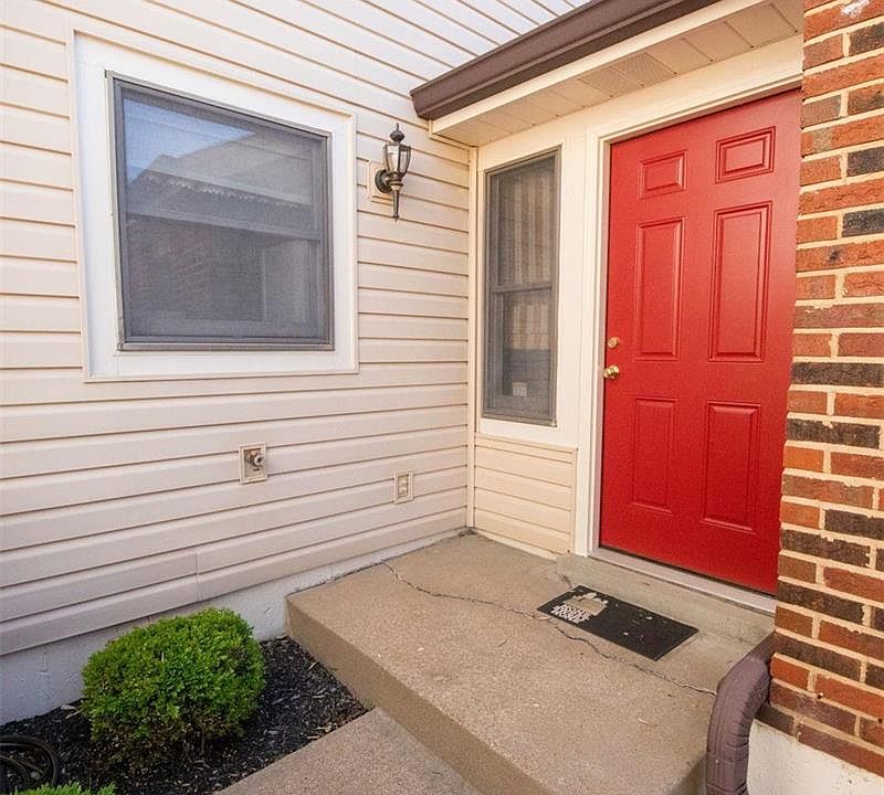 5533 Duchesne Parque Dr, Saint Louis, MO 63128 Zillow