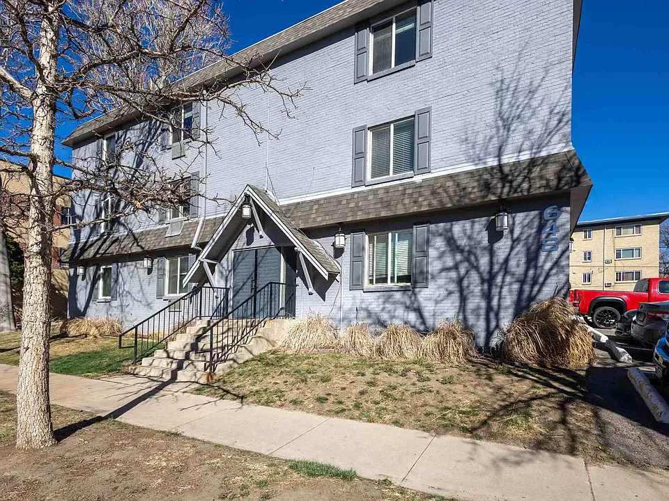 Pearl Apartments