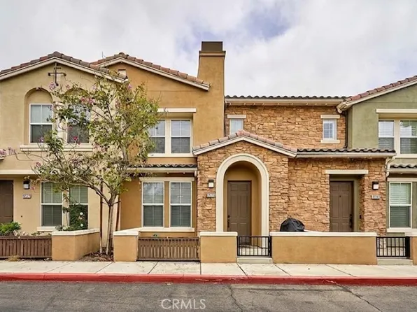 12573 Montaivo Ln, Mira Loma, CA 91752