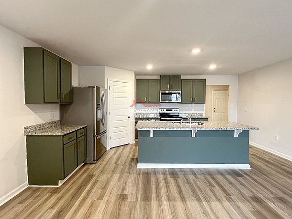 4th image of 7725 Gumbo Ave